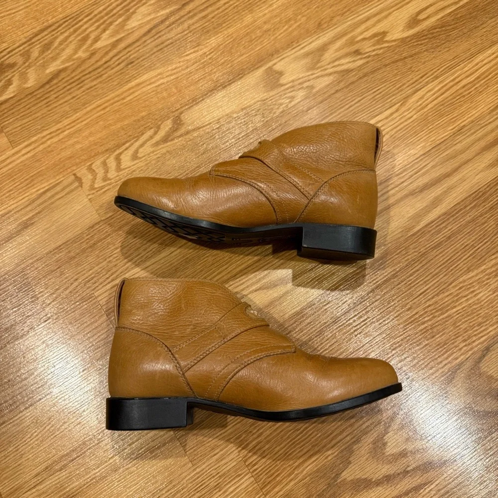 Ariat Juliet Strap and Buckle Tan / Light Brown Leather Ankle Boots Sz‎ 6.5 M
